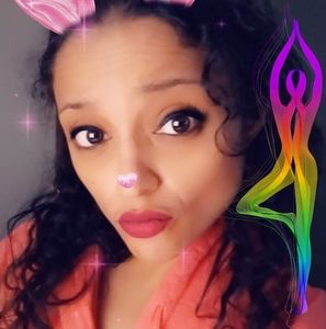 Meet your Posher, Tori